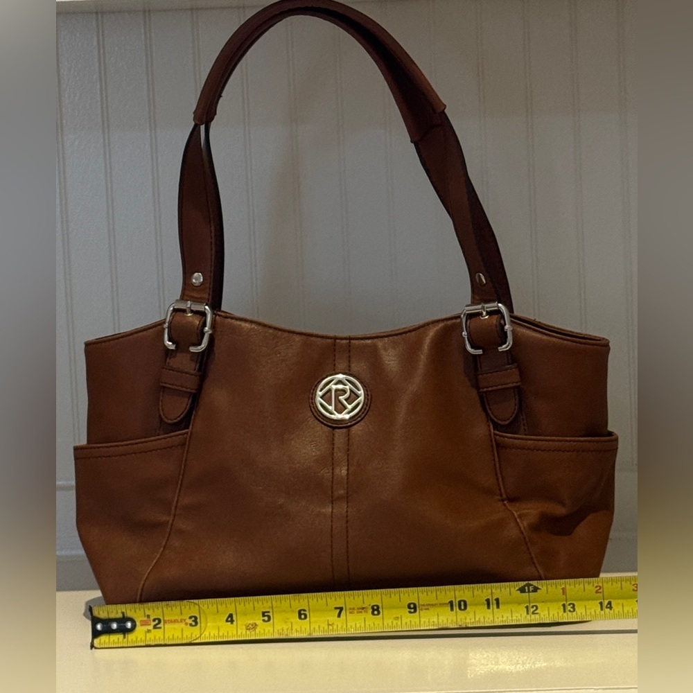Relic Shoulder Bag - Picture 14 of 15